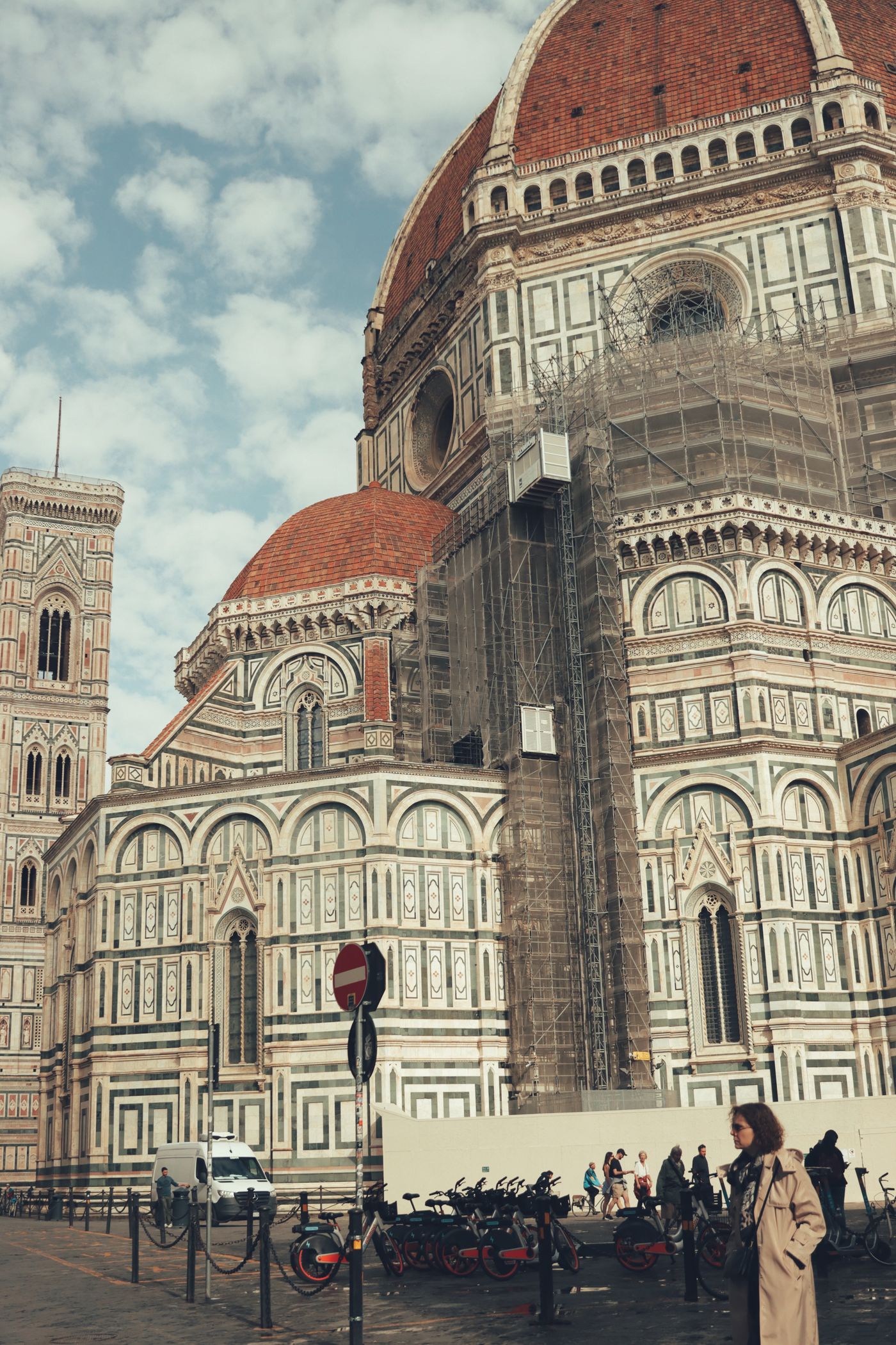Florence Cathedral’s marble facade and Brunelleschi’s dome